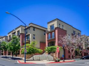 Pelicanstay in Downtown San Diego