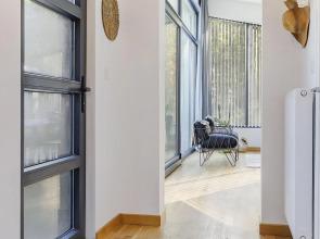 Modern furnished chalet with dishwasher, in a holiday park near Almelo