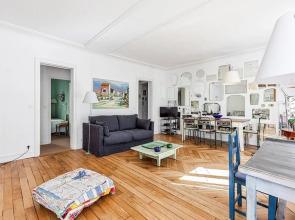 Fashion Photographer's Apartment in Le Marais-bastille