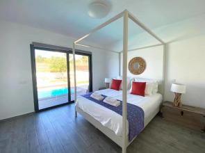 Cairnvillas Villa Flow C40 Luxury Villa with Private Swimming Pool near Beach