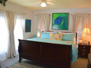 Kokomo Jo's 3 Bedroom Home