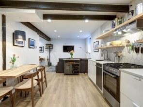 Secret Garden on Top of Queen Anne