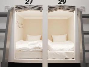 Kapsul'nyj otel' INTERKUB Chistye Prudy