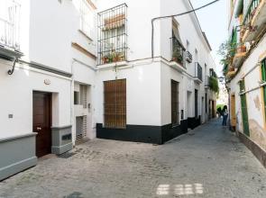 Apartamento con Patio y piscina