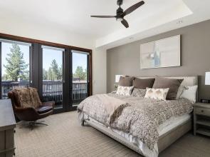 Luxury 4bdr Residence Steps From Heavenly Village 4 Bedroom Condo