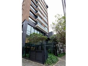 Apartamento novo, silencioso e com infraestrutura de lazer na Vila Madalena.