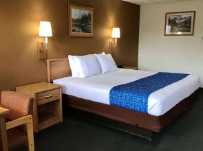 Travelodge by Wyndham Powell