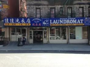 Extraordinary Flat in Chinatown