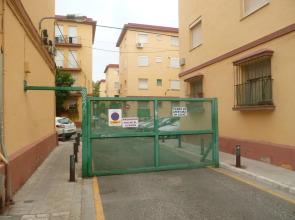 Apartment With 2 Bedrooms in Sevilla, With Wifi