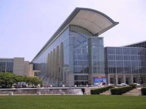 Modern South Loop 2 Bdr Near Train & Grant Park