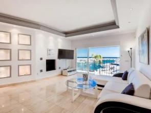 First Line Puerto Banus with Great Views