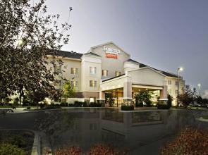 Fairfield Inn and Suites by Marriott Burley