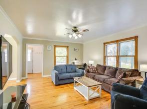 Charming Sturgis Getaway - 1 Mi to Main Street!