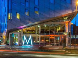 Montcalm East, Autograph Collection