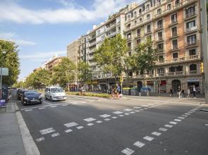 63PAR275- Sunny apartment in Paralel