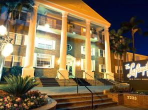 The Lafayette Hotel, Swim Club & Bungalows