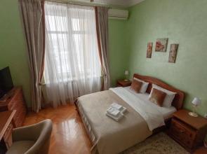 LUXKV Apartment on Kudrinskaya Square