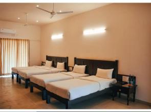 Riverside County Resort, Amba Ghat, Shahuwadi