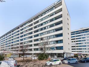 WeHost Modern and Elegant Studio for Four