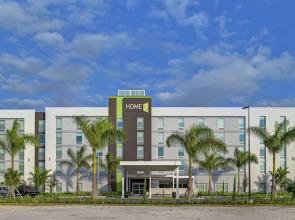 Home2 Suites by Hilton West Palm Beach Airport, FL