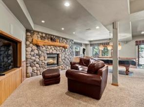 Getting Away Together 6 Bedroom Home by RedAwning