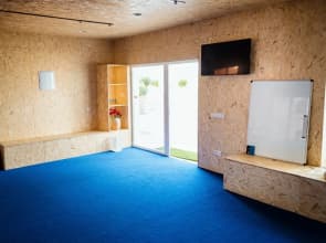SubUp Hostel