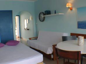 Marina 4 in Roses With 1 Bedrooms and 1 Bathrooms