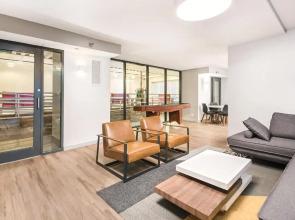 3b/3b SkyLoft with Navy Pier View Gym & Pool by ENVITAE