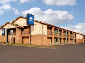 Americas Best Value Inn Livonia Detroit