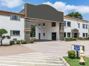 Knights Inn Longview