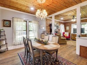 1925 Craftsman Bungalow - 1 Mi to Dtwn Waxahachie!