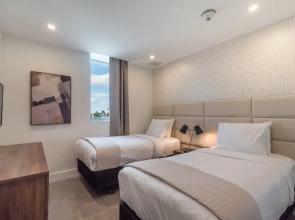 VHC Luxury Apartments 538-203