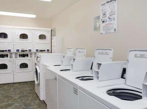 WoodSpring Suites Richmond Colonial Heights Fort Gregg-Adams