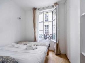 Luxury 4-bdr Apartment Near Saint-germain-des-prés
