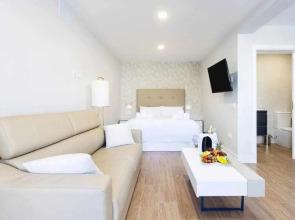 SUNNY ISLAND LAGO MARTIANEz 1