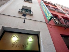 Apartamentos Royal