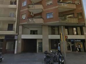 Akira Camp Nou Class Apartment