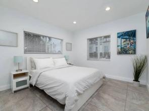 Bayshore Breeze 1 - Fort Lauderdale Beach