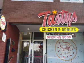 Toronto Rooms and Suites