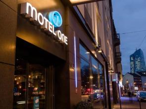 Motel One Frankfurt East Side