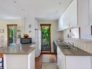 Waikomo Stream Villas