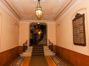 JOIVY Franci's House