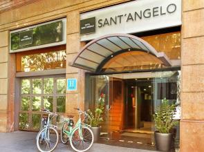 Chic & Basic Velvet Hotel