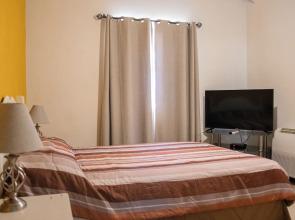 Apartment With Pool Near Golf Course And Oistins