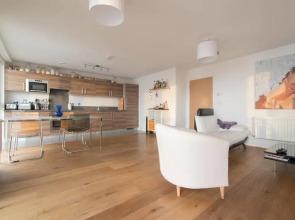 Modern 1 Bedroom Dalston Flat