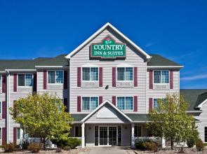 Country Inn & Suites by Radisson, Ames, IA