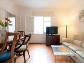 Pintor Pahissa Rooms