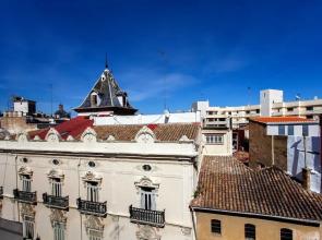 Apartment in the old town with terrace