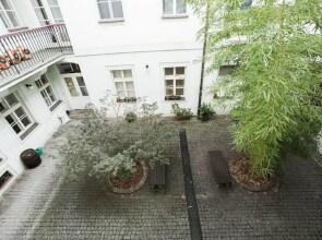 Beautiful Apartment Near Charles Bridge