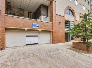 4 BDR Penthouse with Views